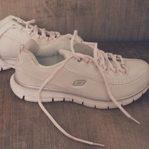 Sketchers White Tennis Shoes 7.5